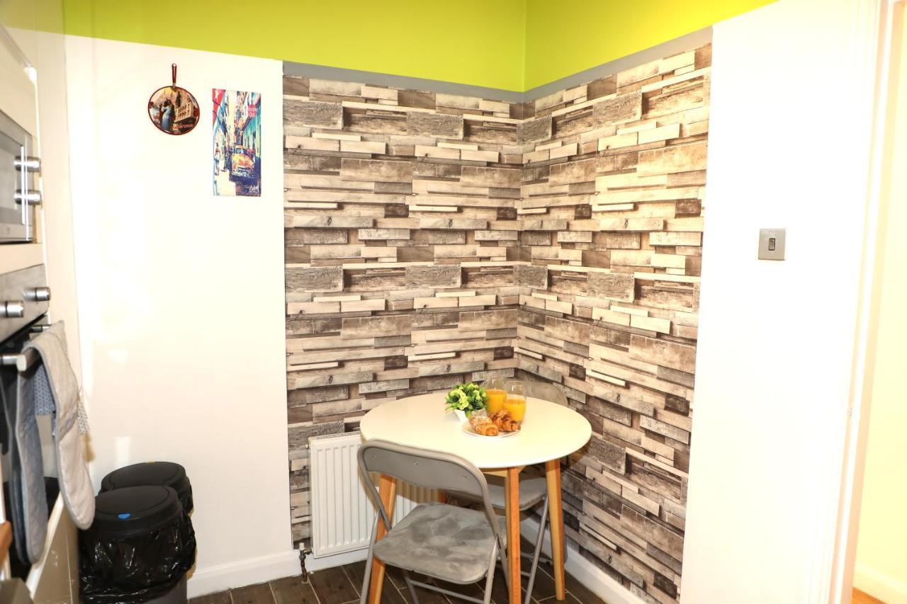 Amprenta Apartment - Gorgeous Interior Designed 1 Bedroom Home Bournemouth Exteriör bild